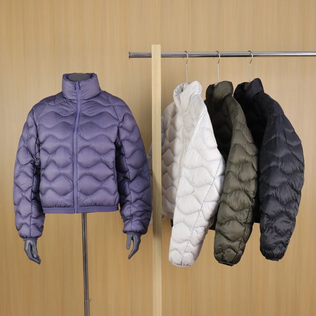 Lululemon 900 Down Short Puffer Jacket photo 8