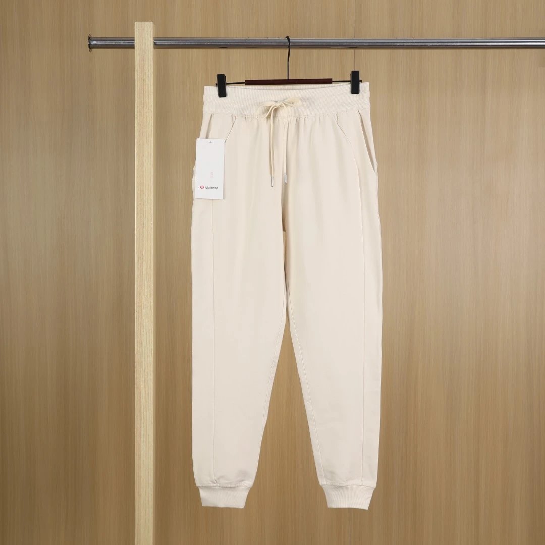Lululemon Scuba High-Waist Knit Joggers photo 3