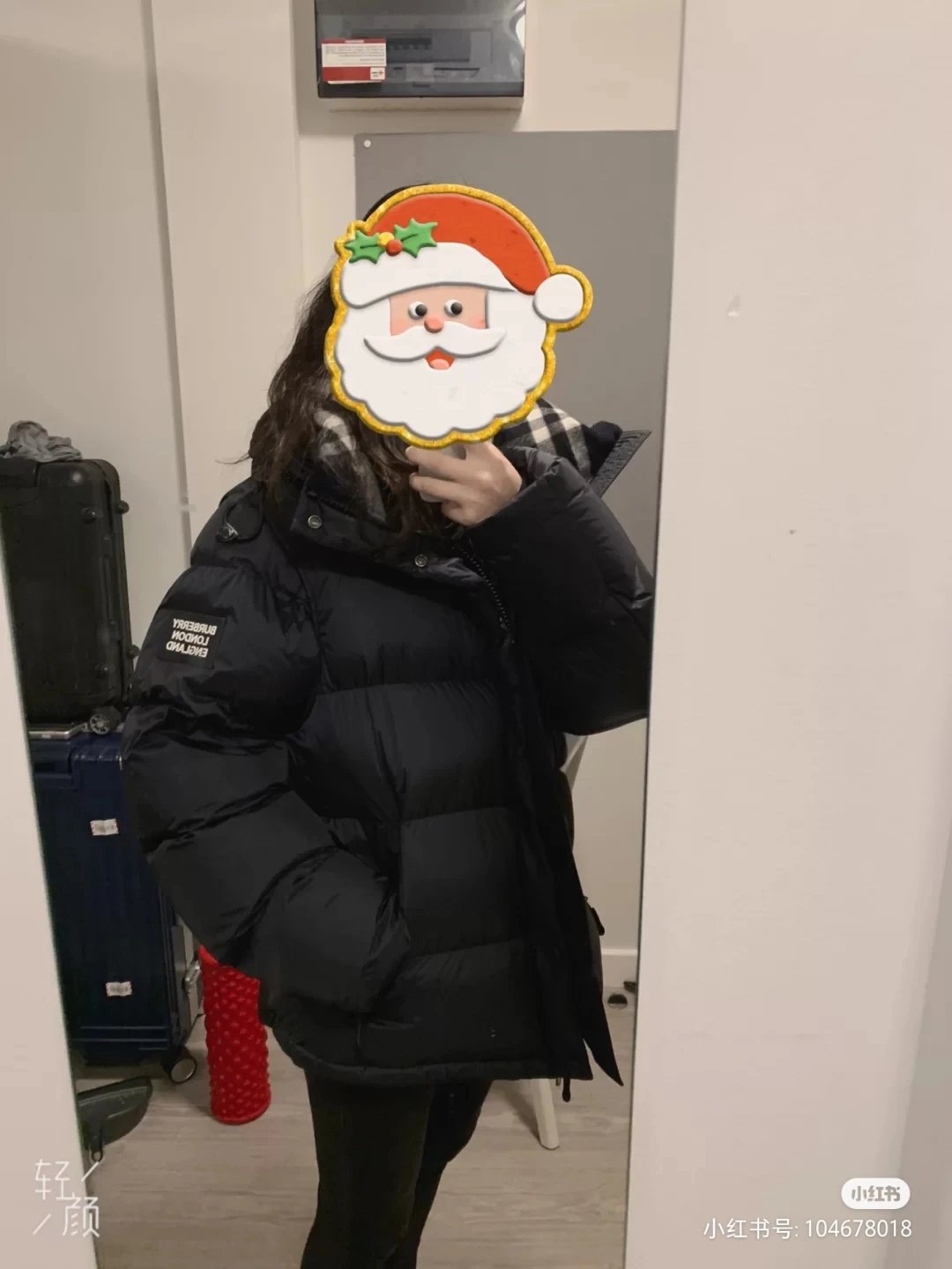 Burberry Detachable Sleeve Down Jacket photo 5