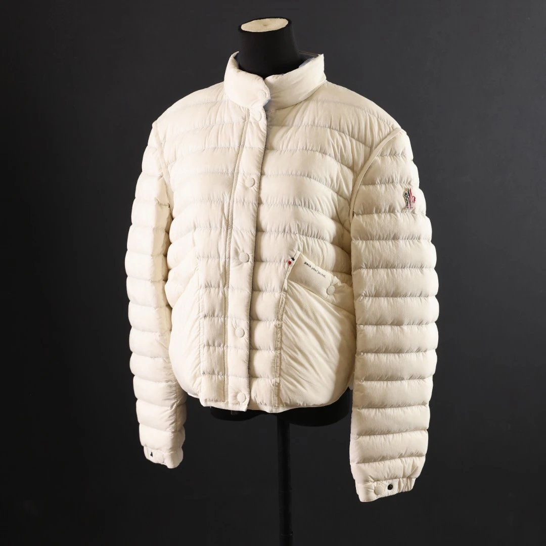 Moncler Madurlains Logo Down Jacket photo 7