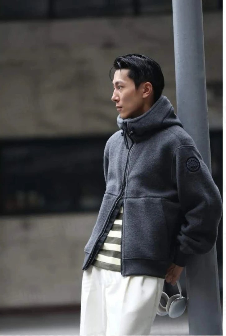 Canada Goose Chilliwack Wool Fleece Jacket photo 5