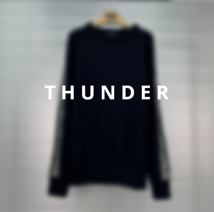Jacquard Letter Round Neck Sweater with Double Sleeves