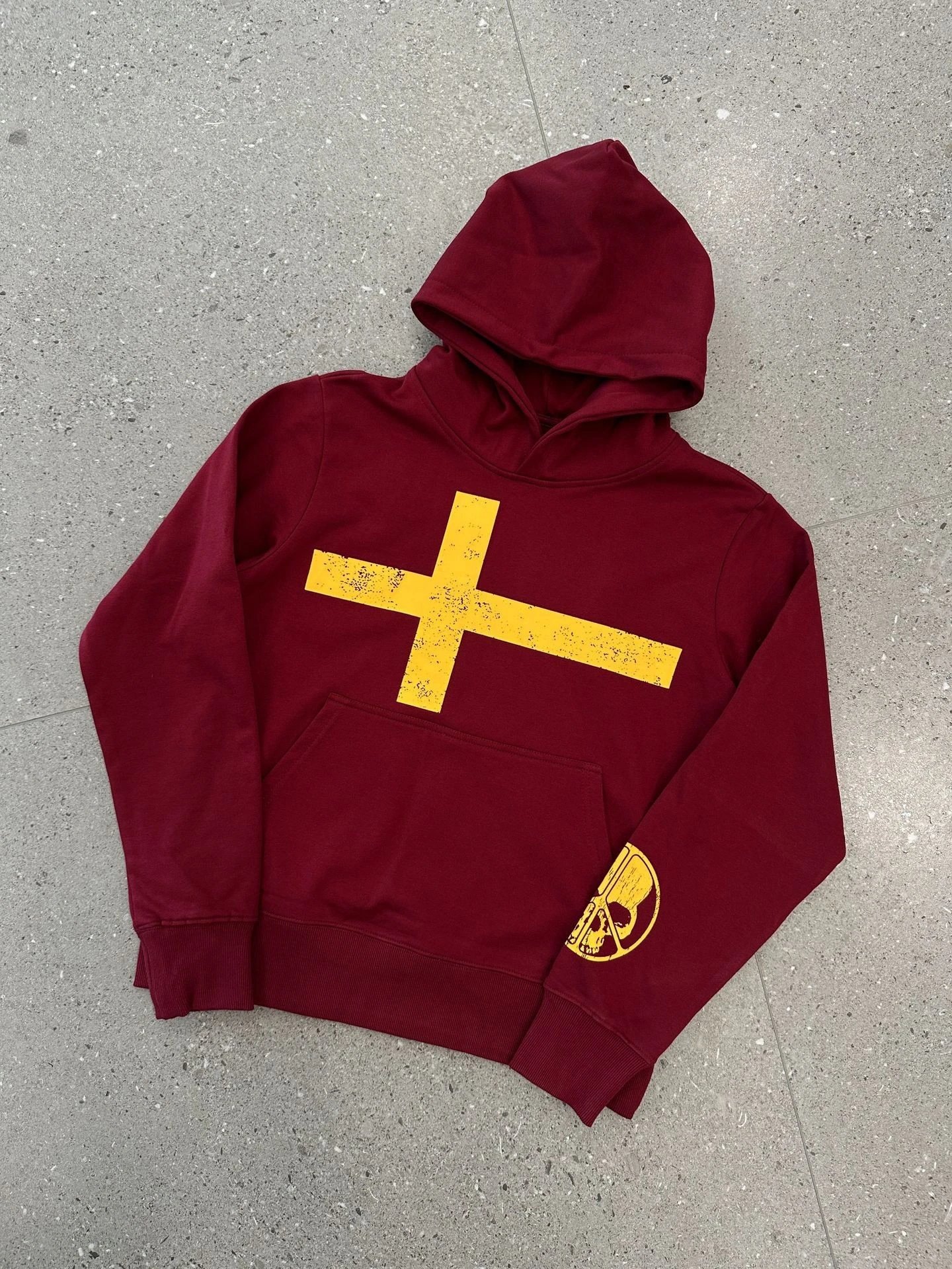 Cross/Wine Red