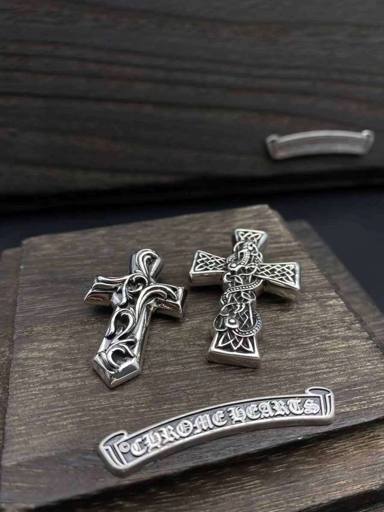 ins风爆款中号吊坠