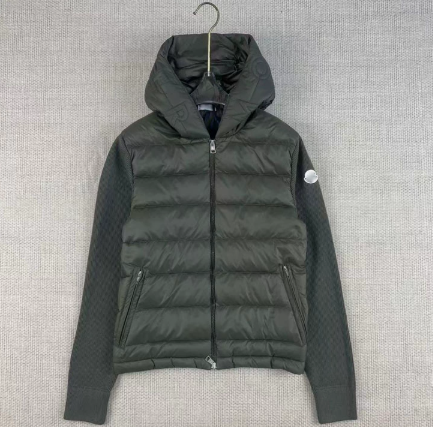 Hooded green