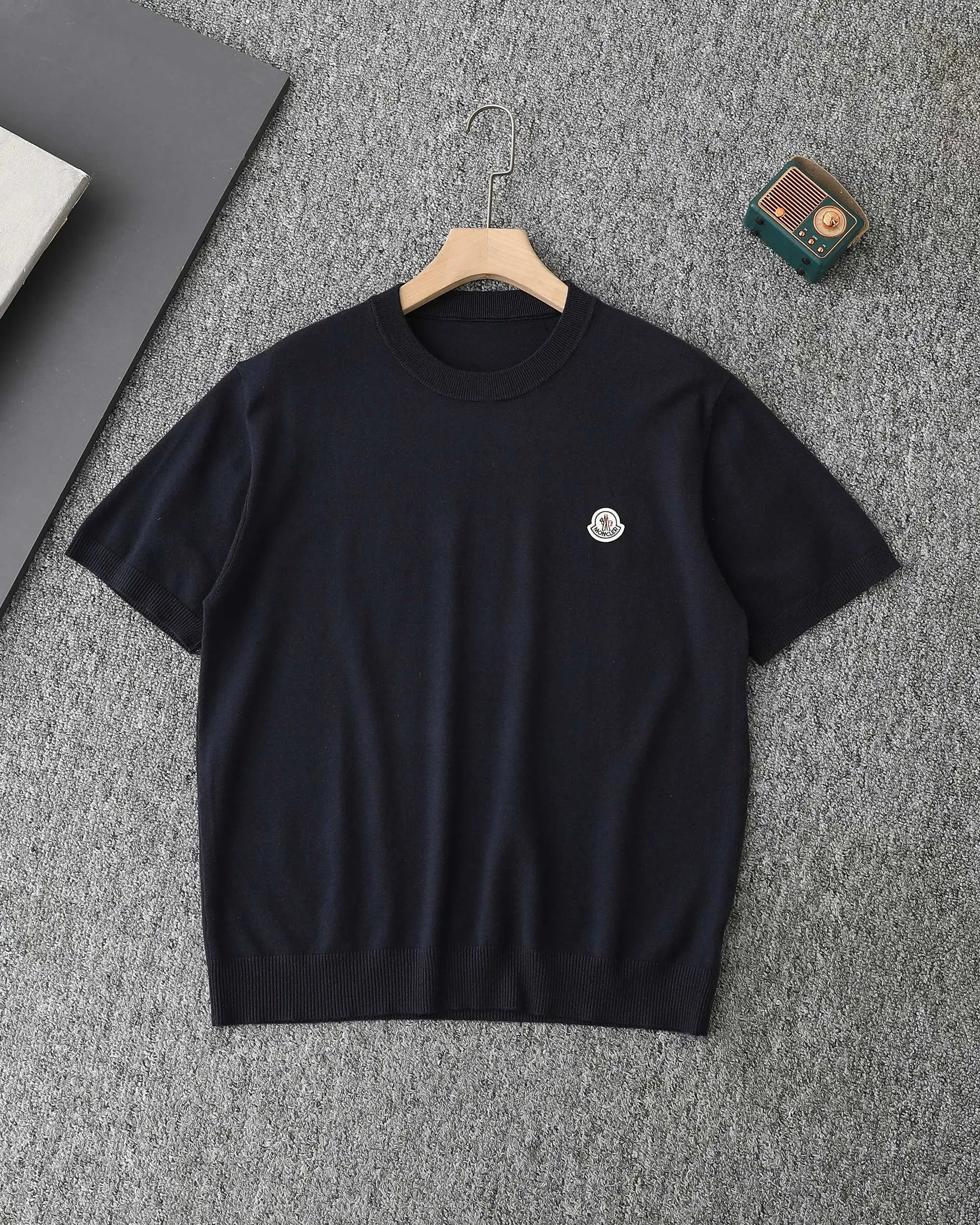 Moncler Logo Knit Short-Sleeve Sweater Gray - 5