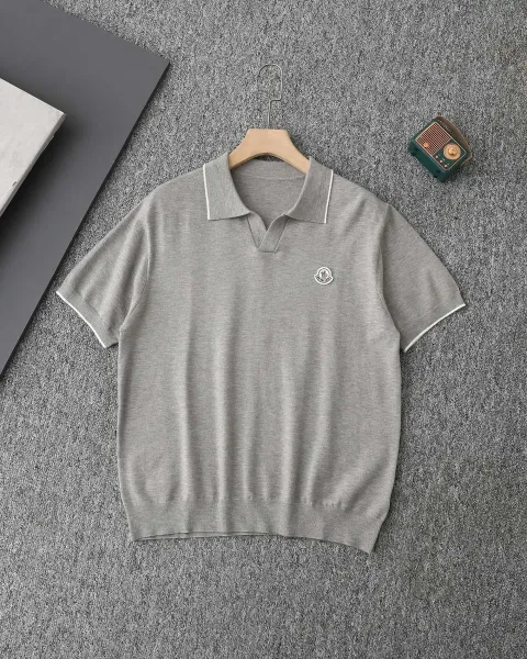 Moncler Logo-Embroidered Gray Knit Polo Polo Shirt - 1