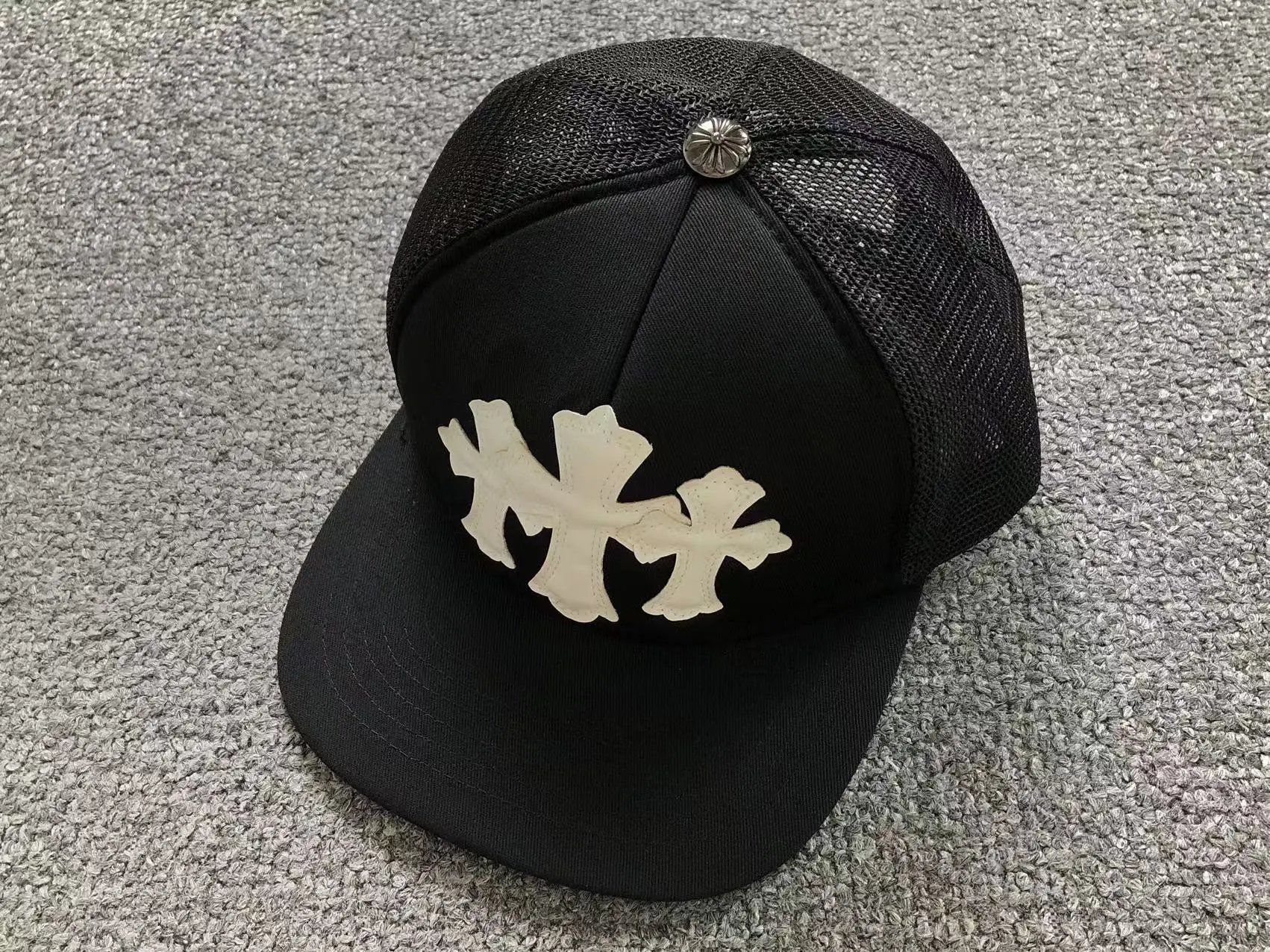 Prada Milano Logo Baseball Cap White / Black - 4