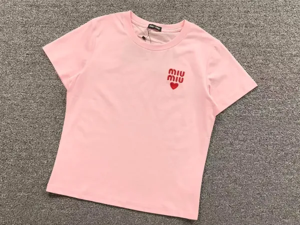 Miu Miu Logo Heart Embroidered Pink T-Shirt - 1