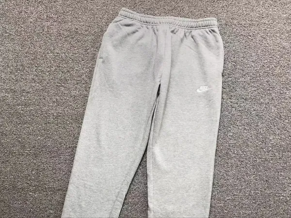 Nike Sportswear Club Fleece Sweatpants Gray - 1