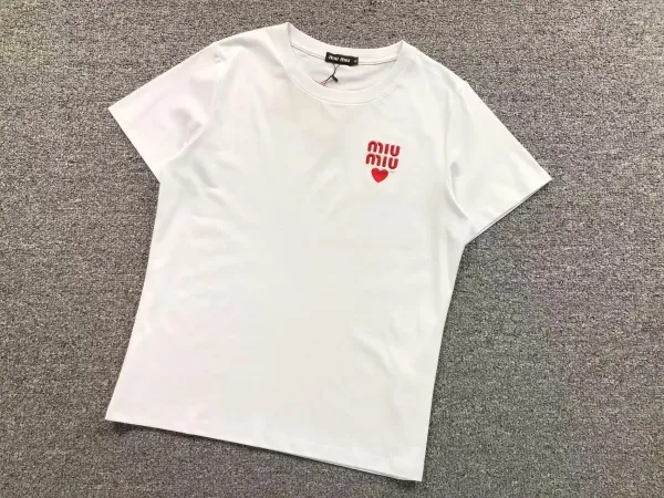 Miu Miu Logo Heart Embroidered White T-Shirt - 1