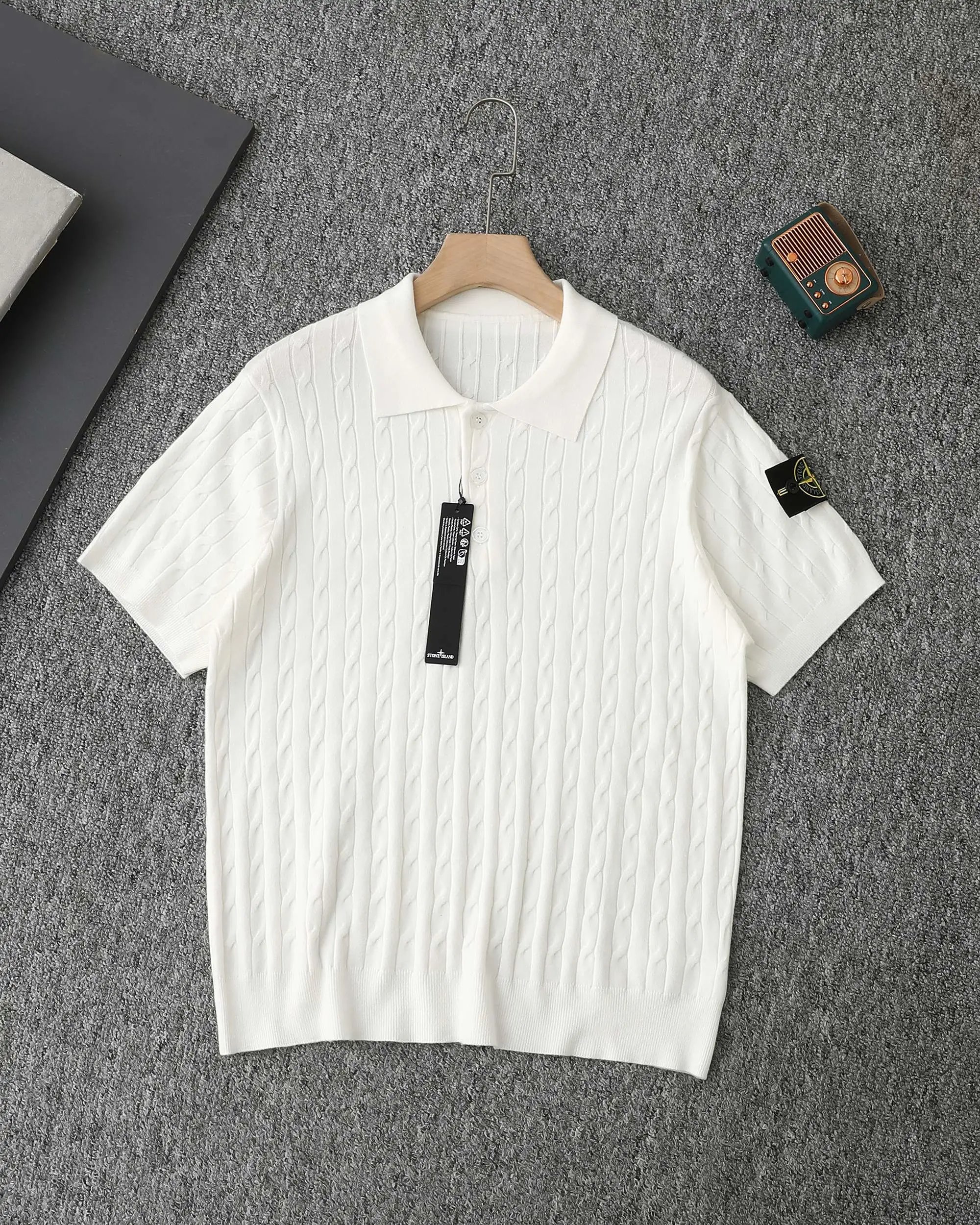 Moncler Logo Knit Short-Sleeve Sweater Gray - 11