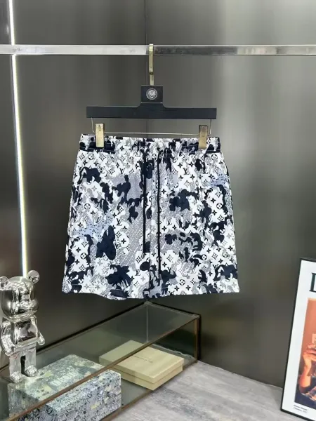 Louis Vuitton Monogram Graffiti Print Drawstring Waist Shorts White / Navy - 1
