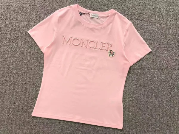 Moncler Embroidered Logo Pink T-Shirt - 1
