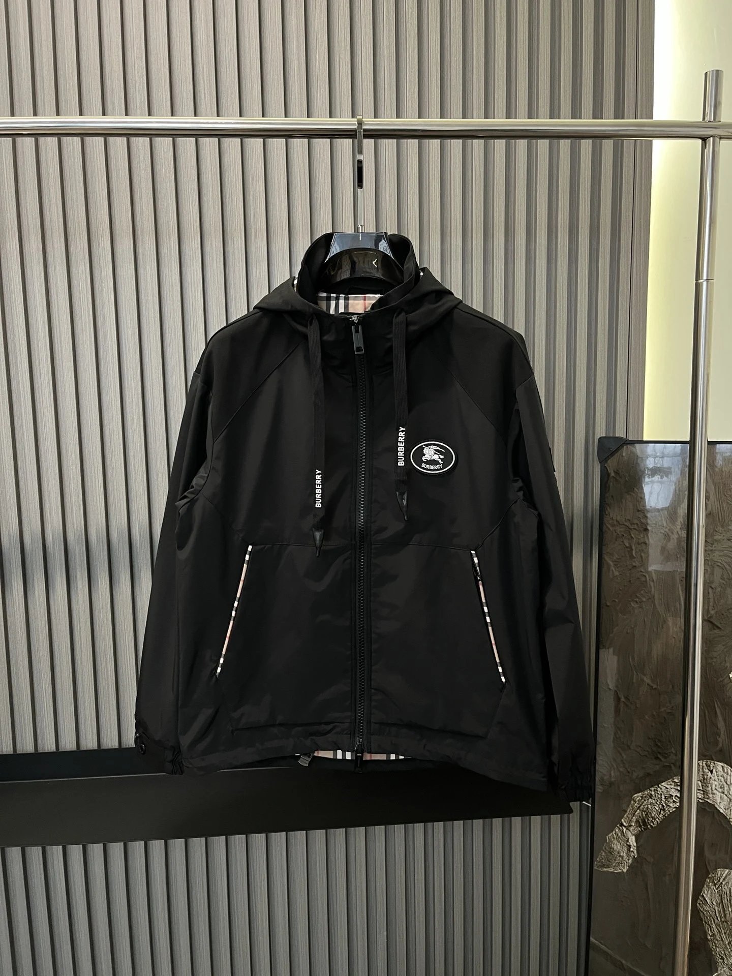 Black SKU image