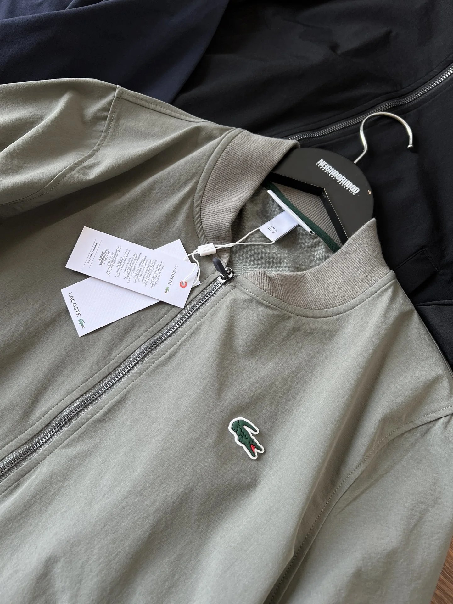 Lacoste Jackets Lightweight zip-up bomber jacket with ribbed collar, cuffs and hem image 9