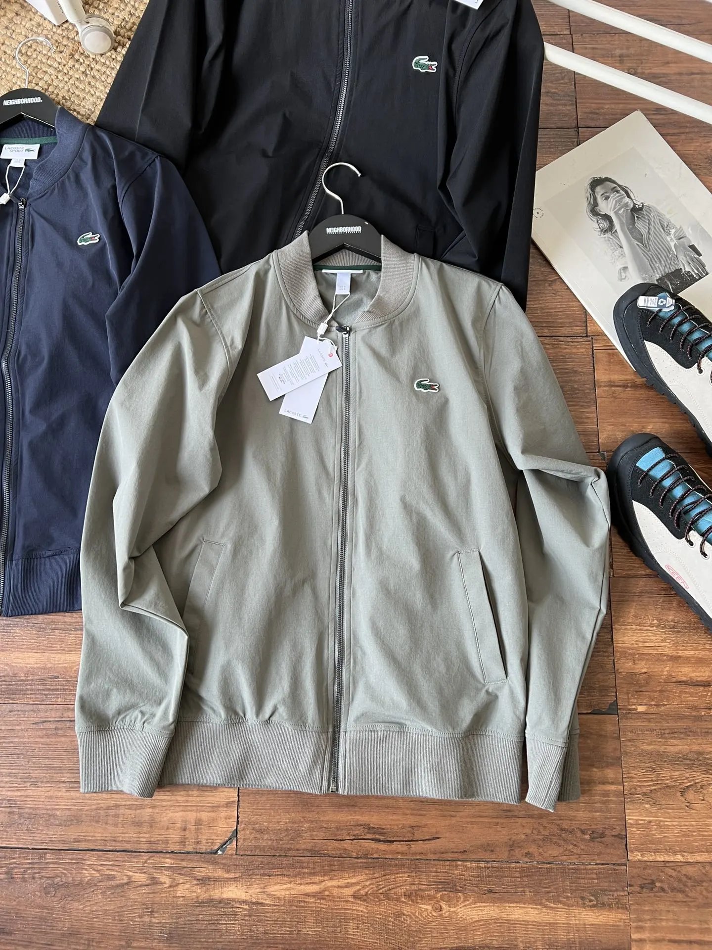 Lacoste Jackets Lightweight zip-up bomber jacket with ribbed collar, cuffs and hem image 4