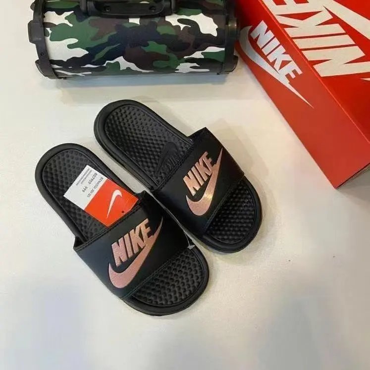 字母拖鞋男女情侣凉拖鞋