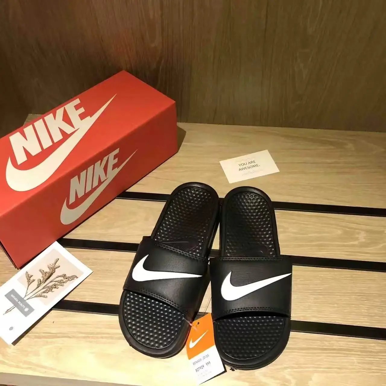 字母拖鞋男女情侣凉拖鞋