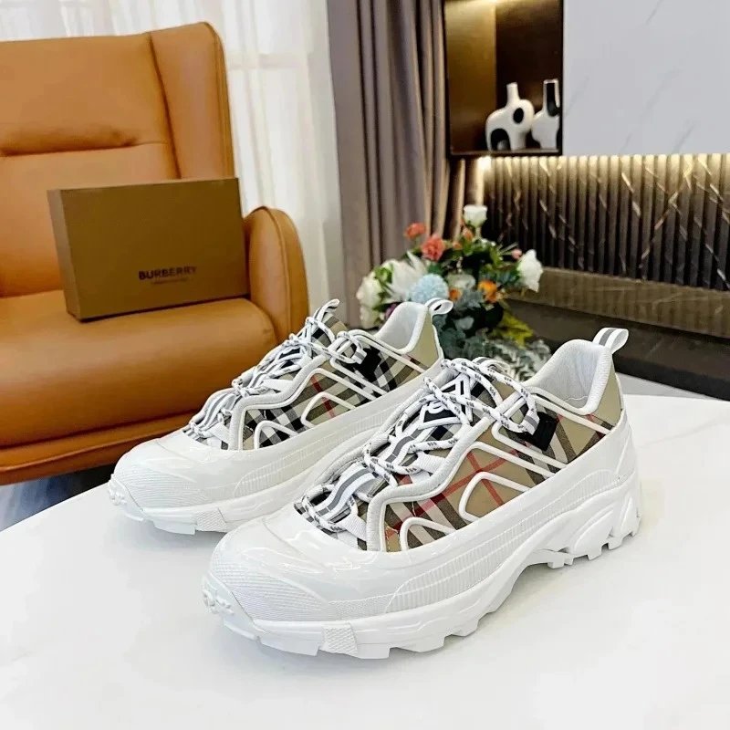 Fashionable retro classic high-quality casual shoes