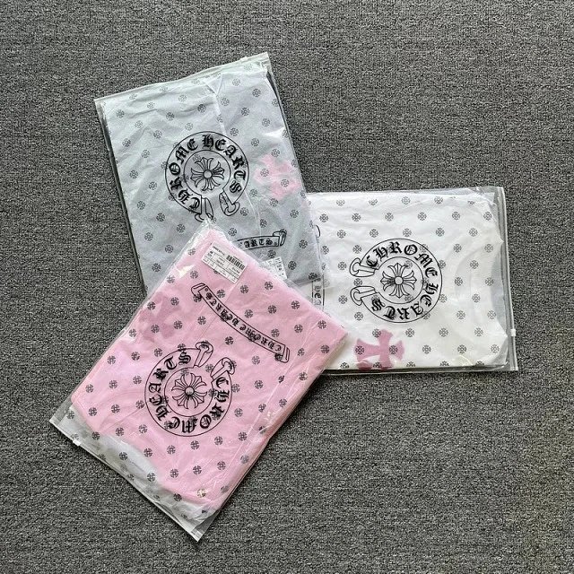 十字架刺绣短袖T恤