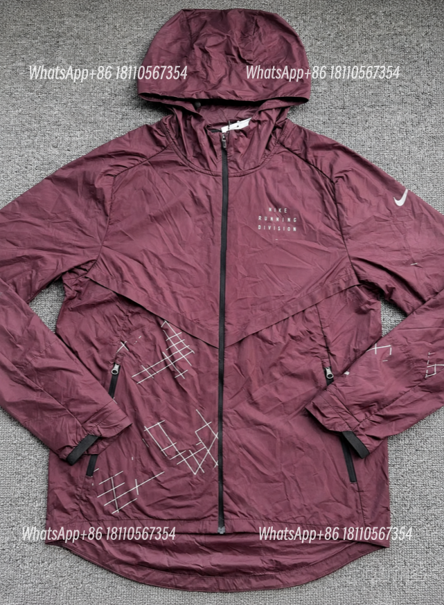 Nike Running Division-Red