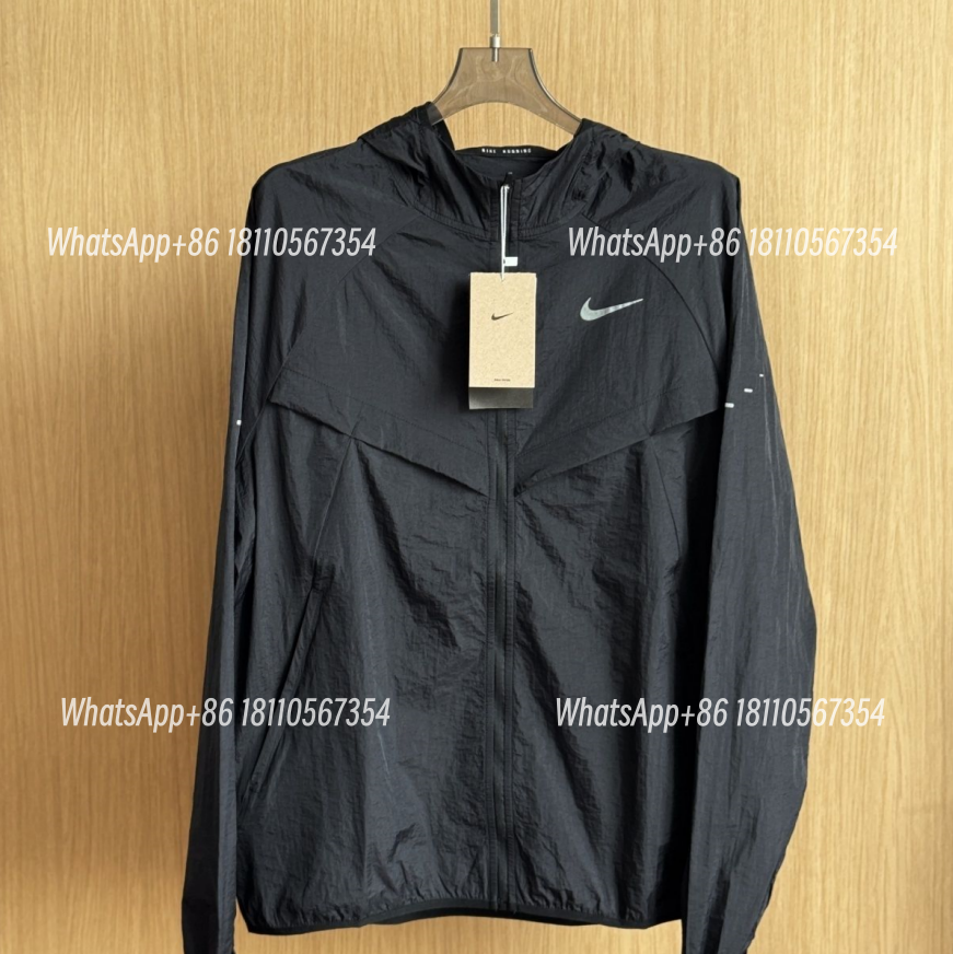 NIKE black （2）
