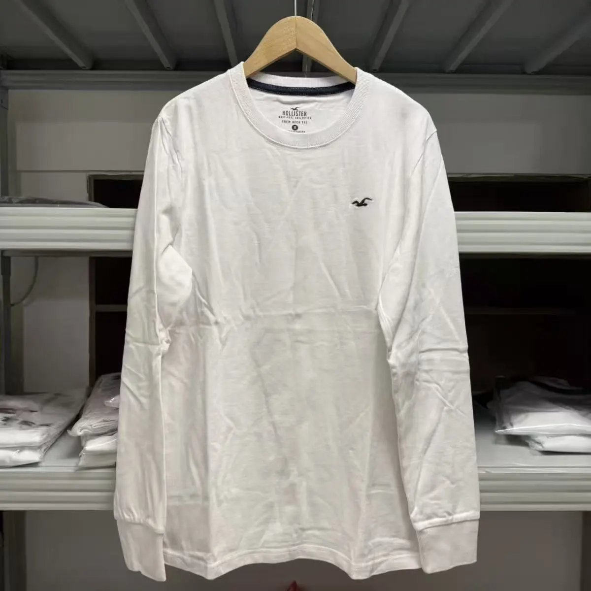 Hollister Crew Neck Tee White Long Sleeve T-Shirt