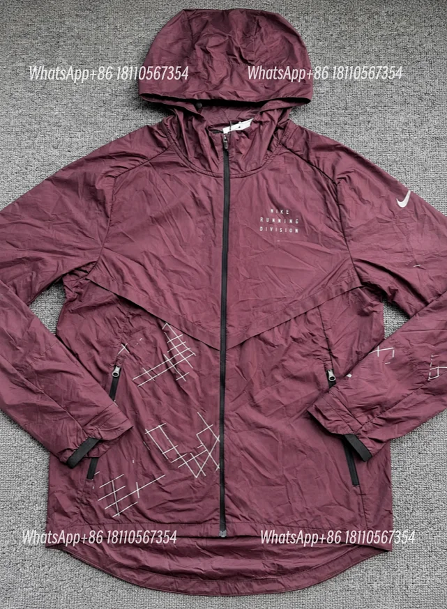 Nike Running Division-Red
