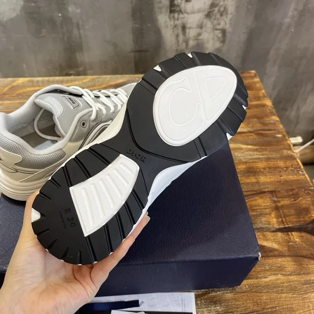 Dior Sneakers B30 product detail image 9