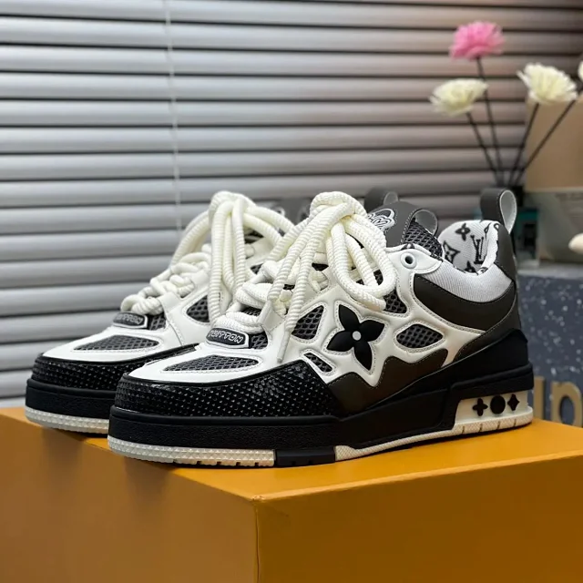 Louis Vuitton Sneakers LV Trainer Max-inspired mesh with Monogram Flower overlays product detail image 15