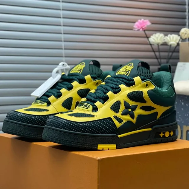 Louis Vuitton Sneakers LV Trainer Max-inspired mesh with Monogram Flower overlays product detail image 11