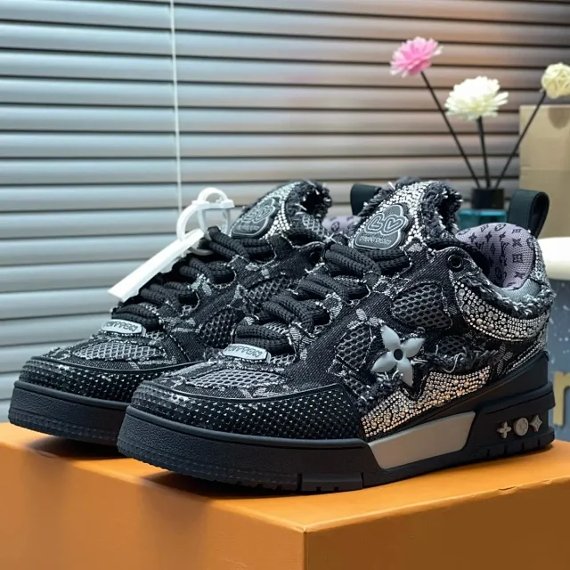 Louis Vuitton Sneakers LV Trainer Max-inspired mesh with Monogram Flower overlays product detail image 20