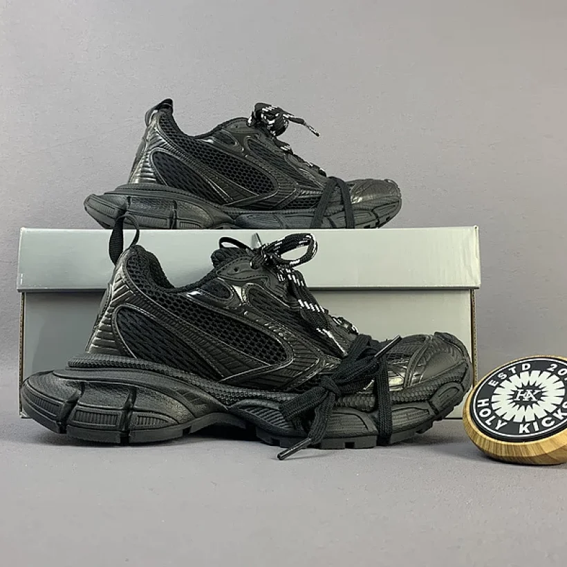 Balenciaga 3XL