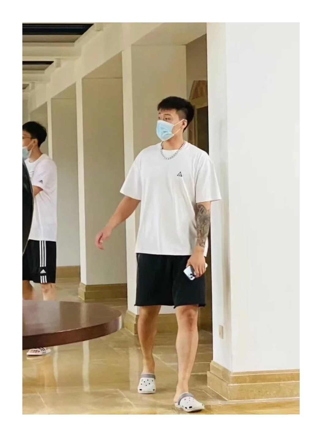 N*KE ACG 基础经典小三角logo 三色圆领短袖T恤