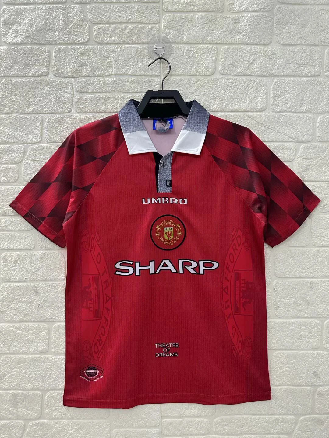 96-97 Manchester United main short sleeve SKU image