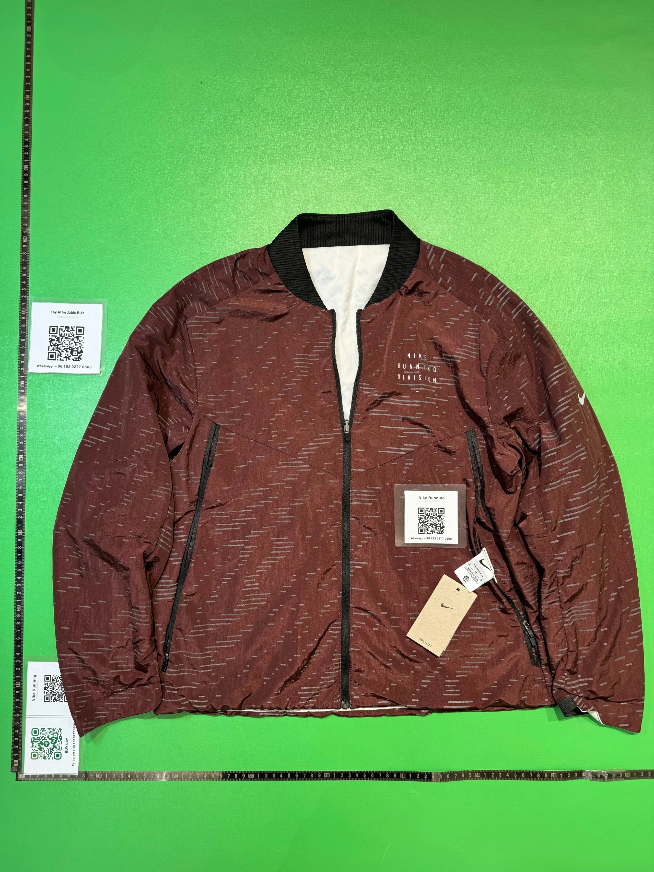 Nike Jackets Hooded Graphic Windbreaker image 6