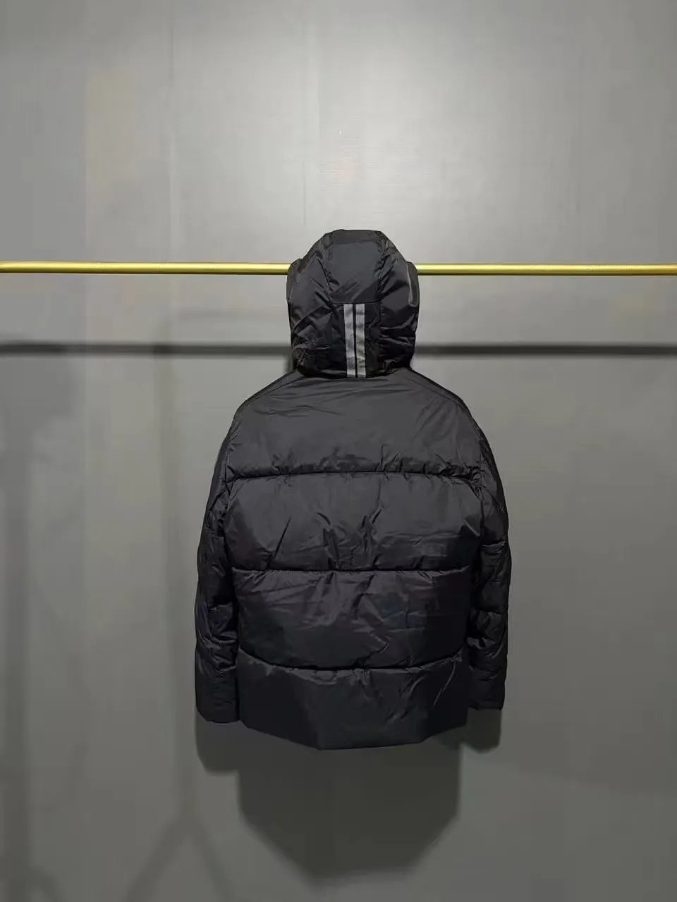 Canada Goose Down Jackets Quilted puffer jacket with Arctic Program sleeve patch image 9
