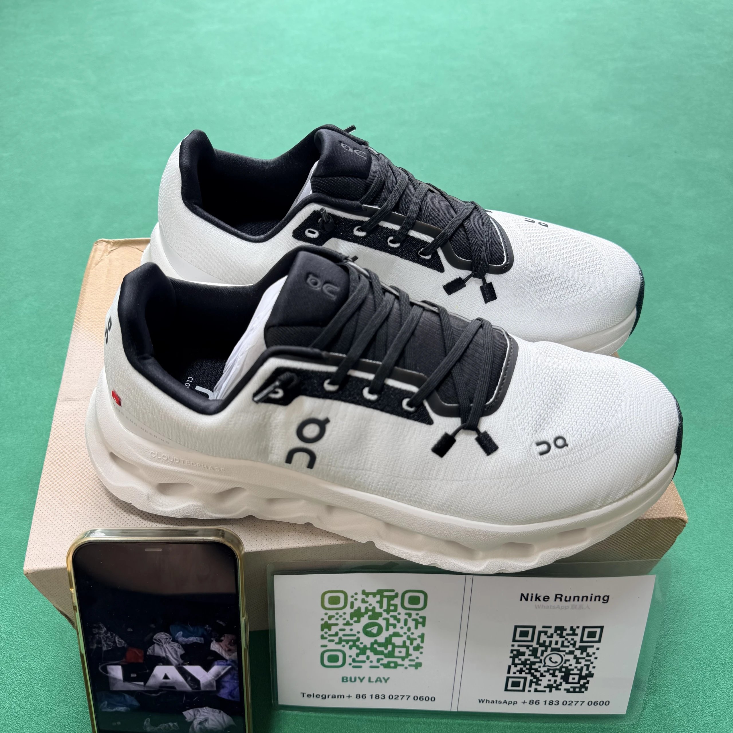 On Sneakers Cloudtilt image 2