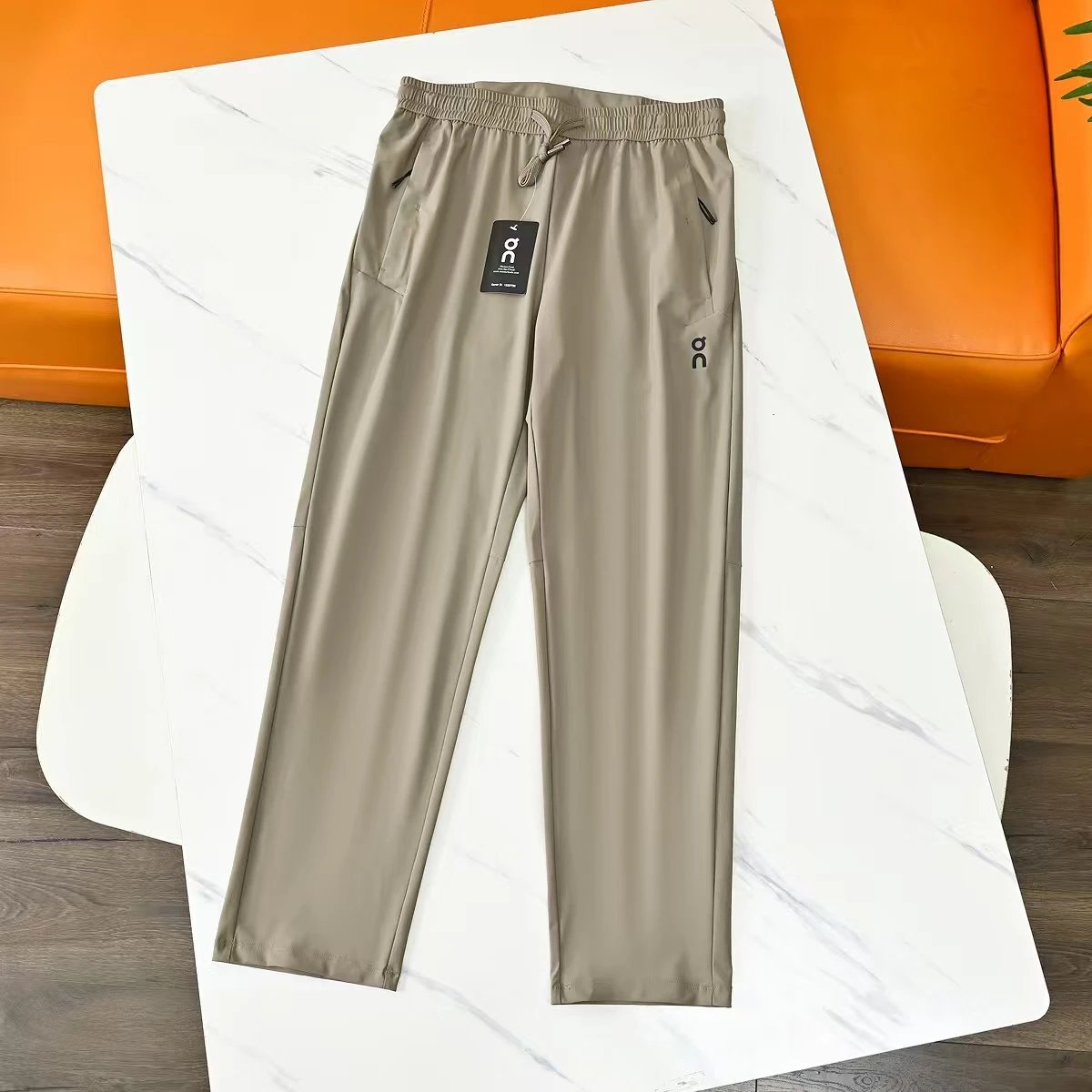On Running Trail Pants Light Gray Pants - 11