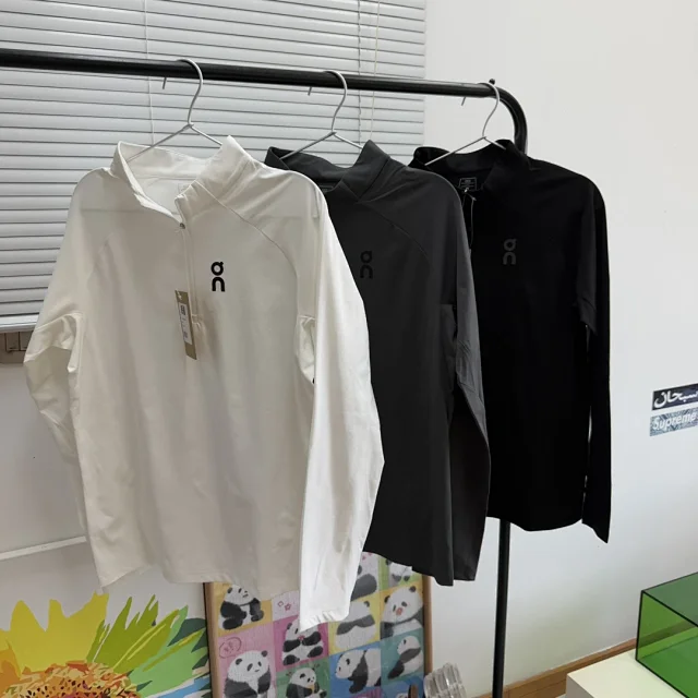On Hoodies & Sweatshirts Climate Shirt 2 Quarter-Zip product detail image 2