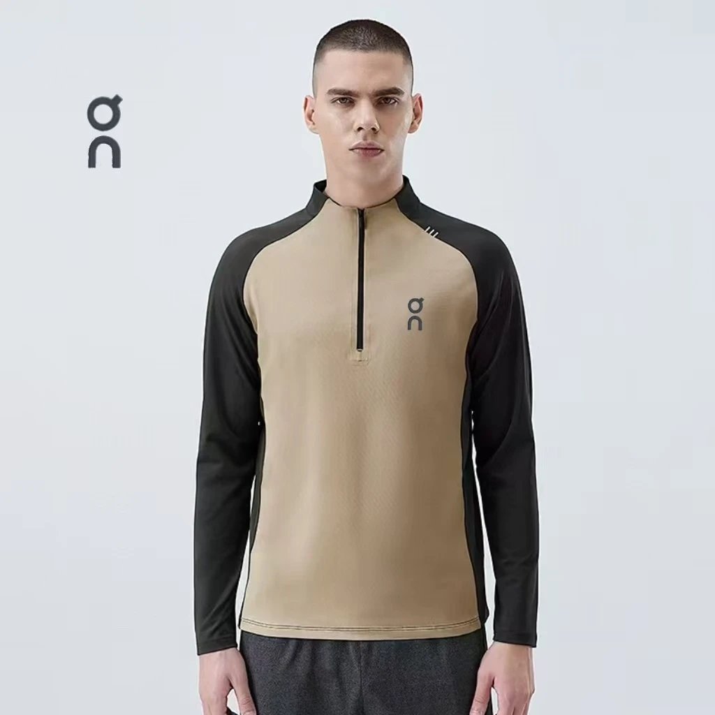 On T-Shirts Crew-neck short-sleeve logo T-shirt image 8
