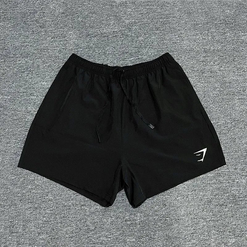 Gymshark Shorts Athletic with elastic waistband and side pockets — 17