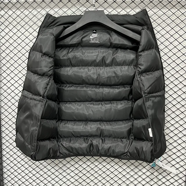Nike Down Jackets Hooded puffer product detail image 19