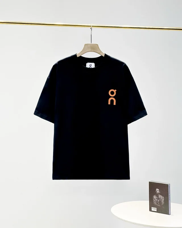 Loewe T-Shirts Short-Sleeve Anagram Logo T-Shirt product detail image 20