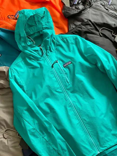 Patagonia Trespasser Windbreaker Olive Green Jacket Outerwear.windbreaker - 13