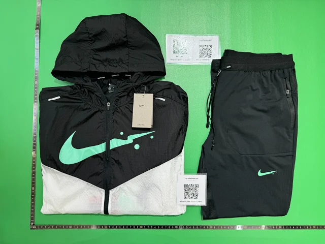 Nike Jackets Running Jacket product detail image 1
