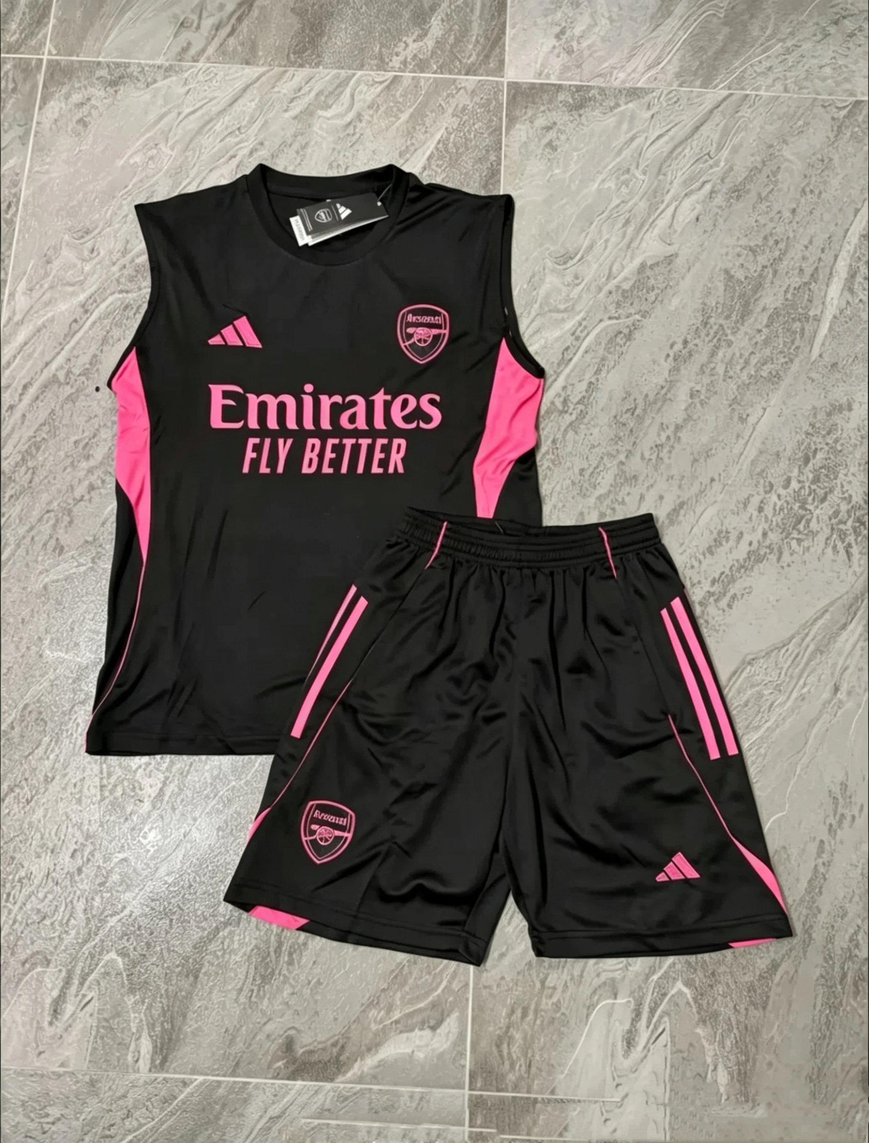 adidas Matching Sets Football jersey and shorts set image 7