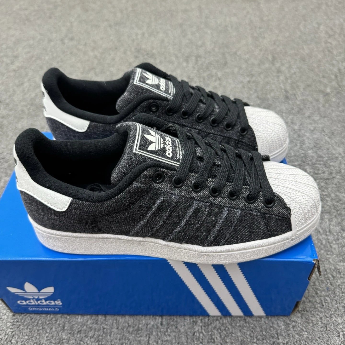 Adidas Sneakers Superstar shell-toe — 9(top)