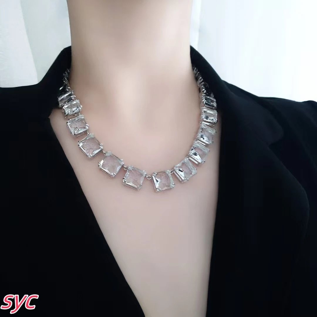 Design Garnet Crystal Halo Necklace Silver Jewelry - 4
